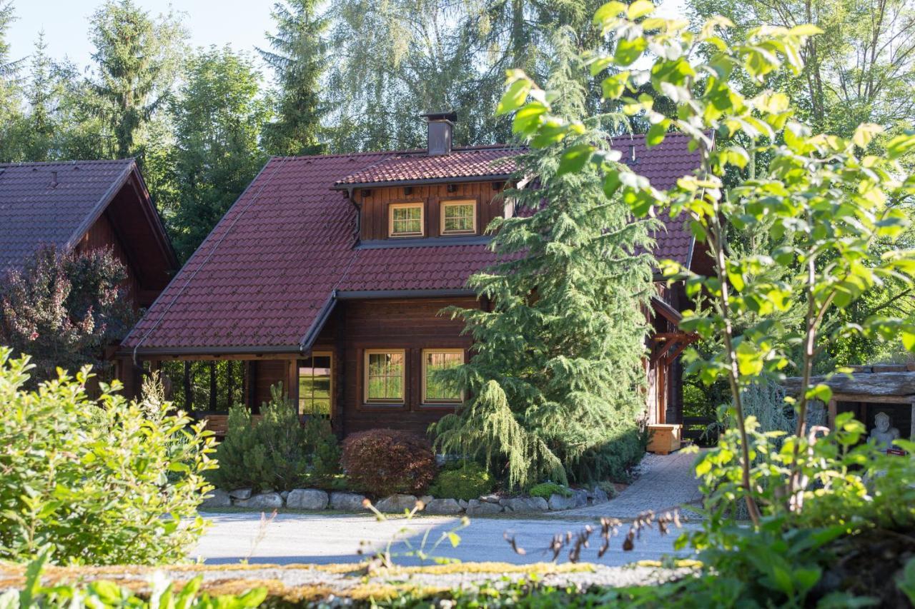 Das Dorf In Der Stadt ชลัดมิง ภายนอก รูปภาพ